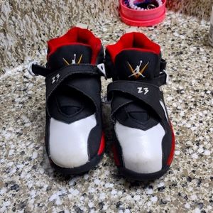 Jordan 8 Retro Paprika's Size 11c